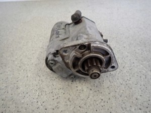 KIA SPORTAGE II HYUNDAI TUCSON 04- 2.0 CRDI ROZRUSZNIK SILNIKA 36100-27010 2/6 MINIATURA