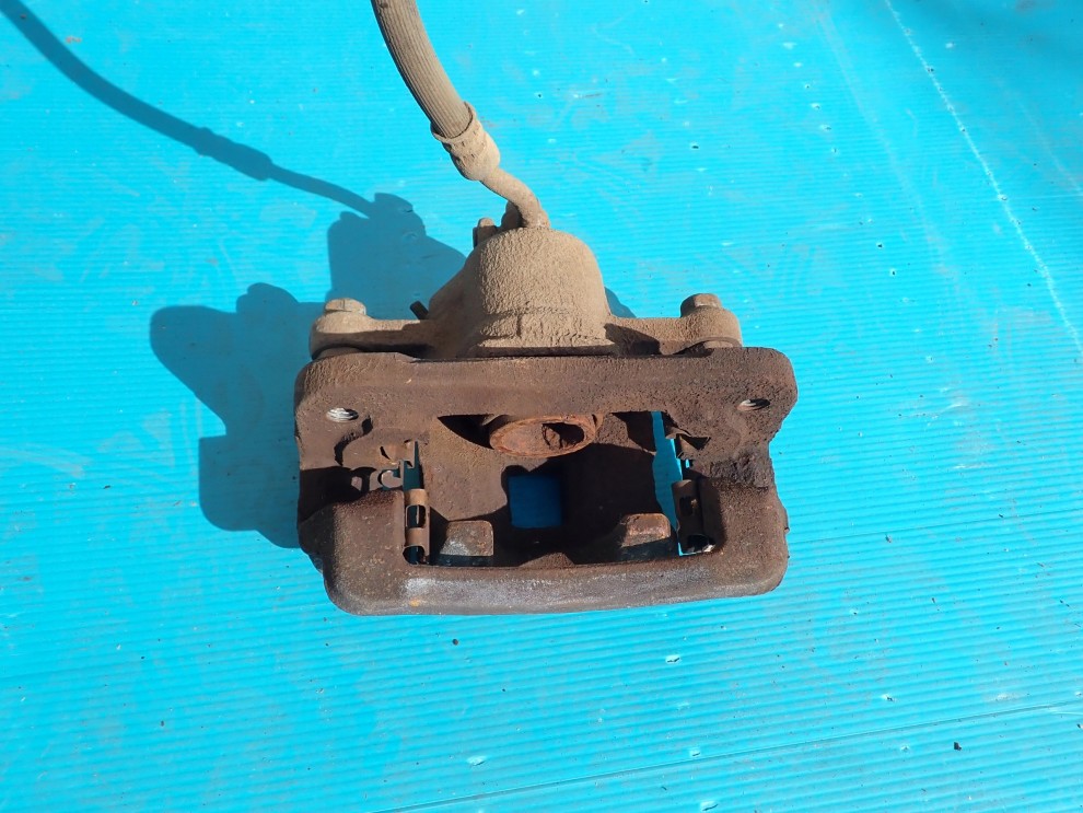 KIA SOUL I 09- 1.6 CRDI ZACISK HAMULCOWY TYLNY PRAWY 4/6