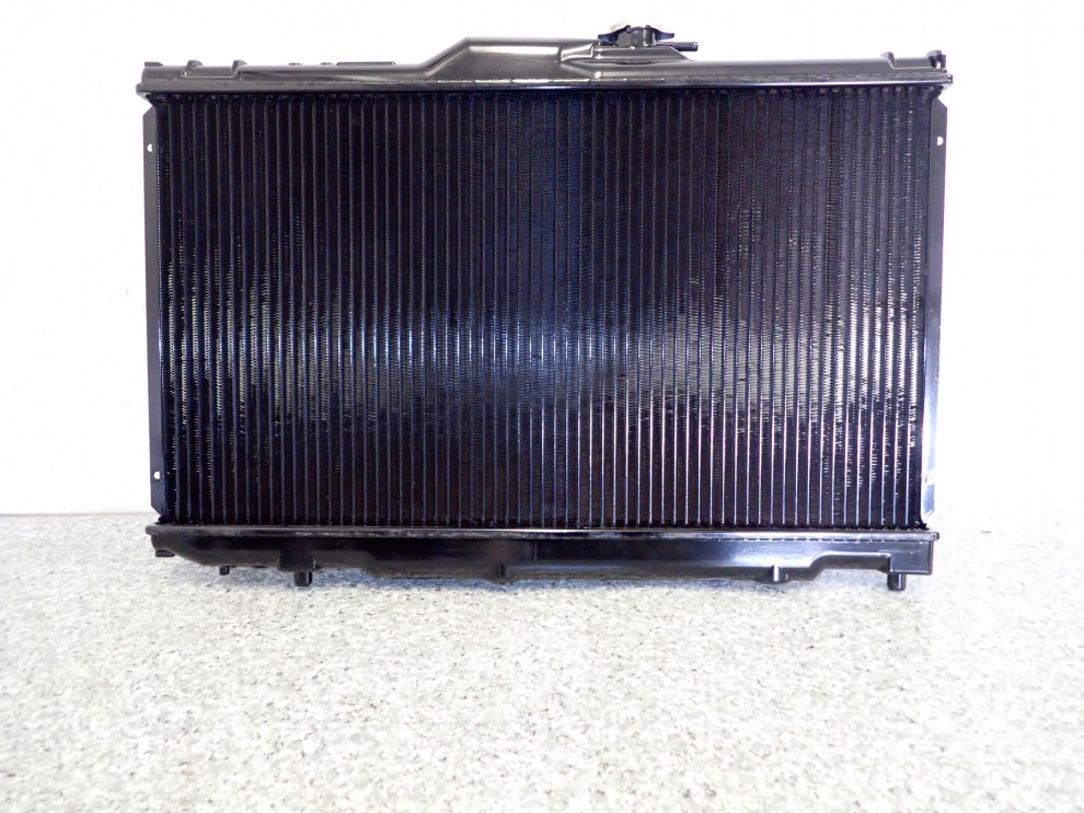 TOYOTA COROLLA E11 1.3i 4E 97-99 CHŁODNICA WODY NOWA 1/3