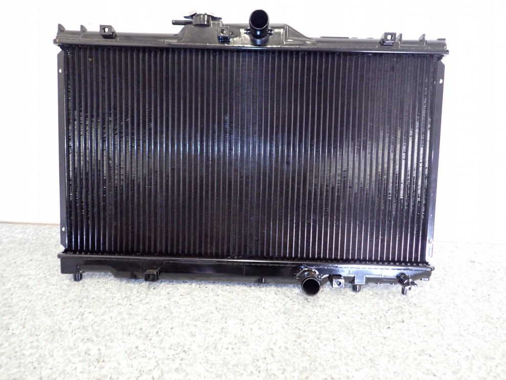 TOYOTA COROLLA E11 1.3i 4E 97-99 CHŁODNICA WODY NOWA 3/3