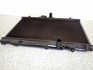 TOYOTA COROLLA E11 1.3i 4E 97-99 CHŁODNICA WODY NOWA 2/3 MINIATURA