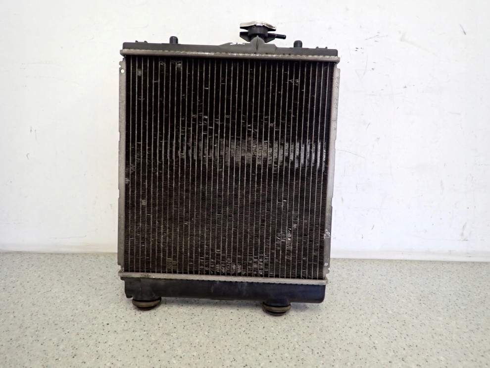 SUZUKI IGNIS 00-03 CHŁODNICA WODY SILNIKA 2/5