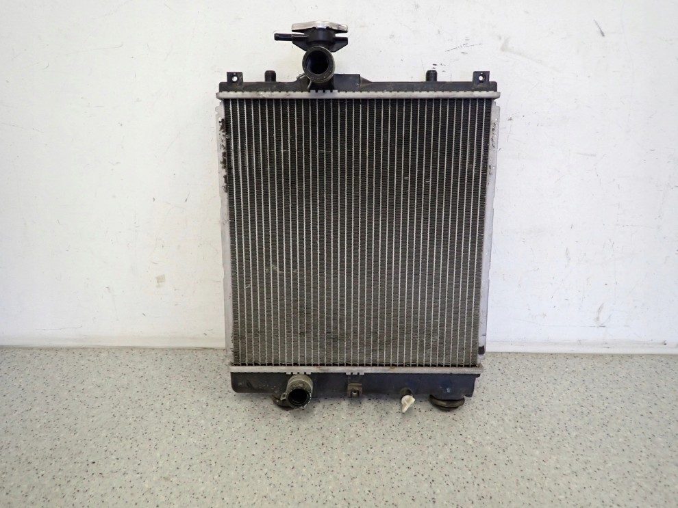 SUZUKI IGNIS 00-03 CHŁODNICA WODY SILNIKA 3/5