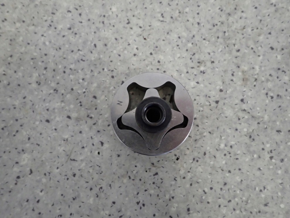 TOYOTA AVENSIS T22 2.0D 2CT 97-00 POMPA OLEJU 2/5