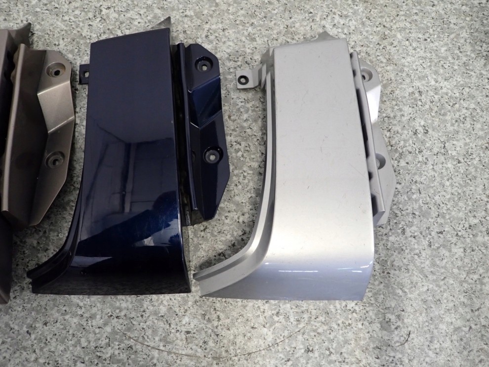 NISSAN PRIMERA P12 03- 5d LISTWA POD LAMPE TYLNA LEWA 4/6