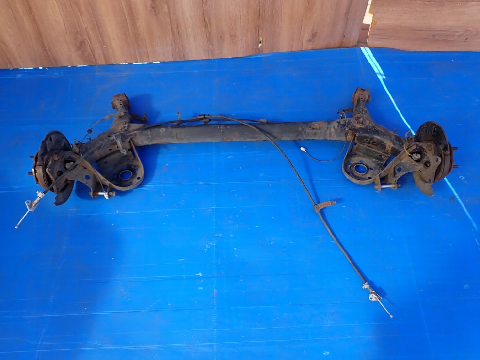 TOYOTA VERSO 09-13 BELKA ZAWIESZENIA TYLNEGO 1/11