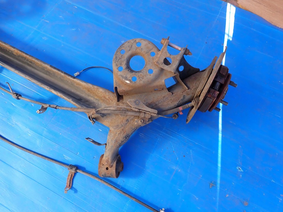 TOYOTA VERSO 09-13 BELKA ZAWIESZENIA TYLNEGO 10/11