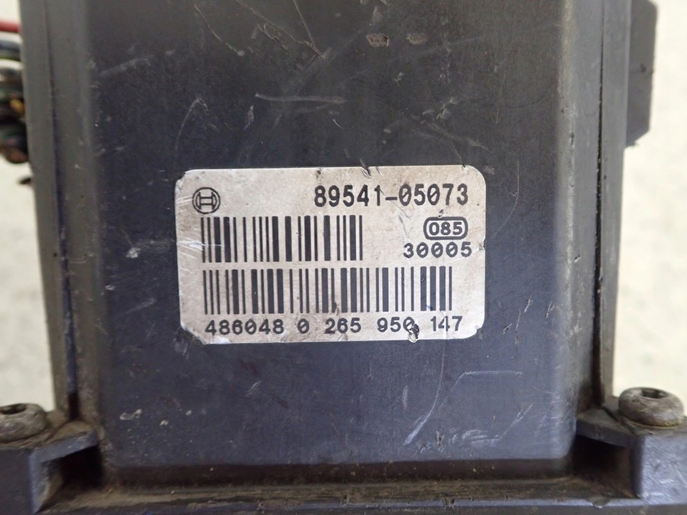 TOYOTA AVENSIS T25 2.0 D4D 02- POMPA ABS STEROWNIK 89541-05073 4/6