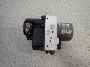 TOYOTA AVENSIS T25 2.0 D4D 02- POMPA ABS STEROWNIK 89541-05073