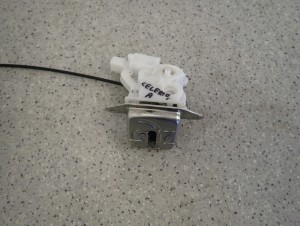 SUZUKI CELERIO 14-19 ZAMEK TYLNEJ KLAPY