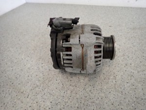 TOYOTA YARIS II 06-09 1.4 D4D ALTERNATOR 2/8 MINIATURA
