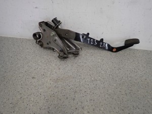 TOYOTA AVENSIS T25 03-07 PEDAŁ SPRZĘGŁA 2/9 MINIATURA