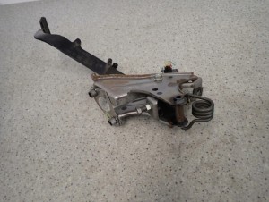 TOYOTA AVENSIS T25 03-07 PEDAŁ SPRZĘGŁA 8/9 MINIATURA