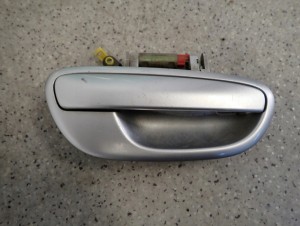 SUBARU LEGACY OUTBACK 03- KLAMKA PRZEDNIA PRAWA