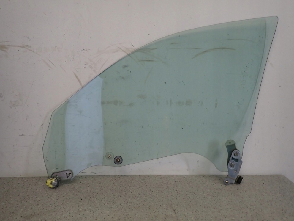 SUBARU LEGACY OUTBACK 03-06 SZYBA DRZWI PRZEDNIA PRAWA 2/2