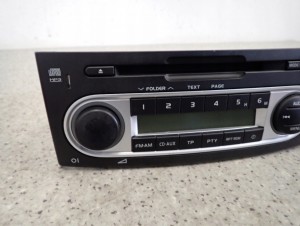 MITSUBISHI COLT 09-12 RADIO FABRYCZNE RADIOODTWARZACZ 2/7 MINIATURA