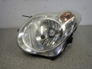 SUZUKI ALTO 09- LAMPA PRZEDNIA LEWA REFLEKTOR
