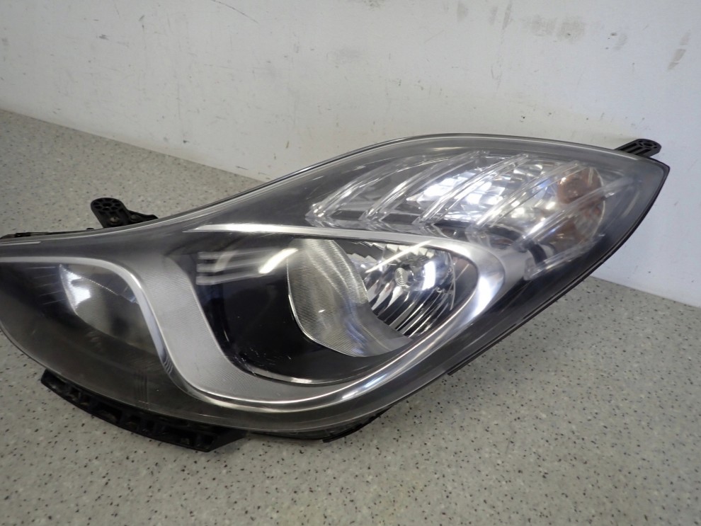 HYUNDAI IX20 HB 09- REFLEKTOR LAMPA PRZEDNIA LEWA EUROPA 3/12