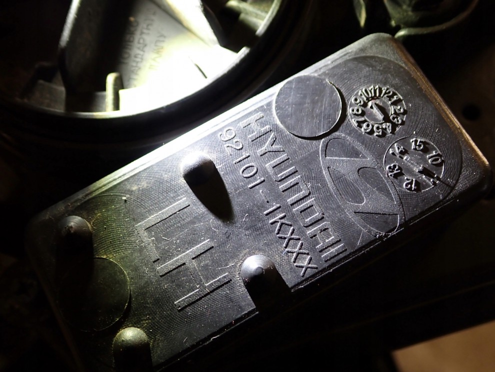 HYUNDAI IX20 HB 09- REFLEKTOR LAMPA PRZEDNIA LEWA EUROPA 11/12