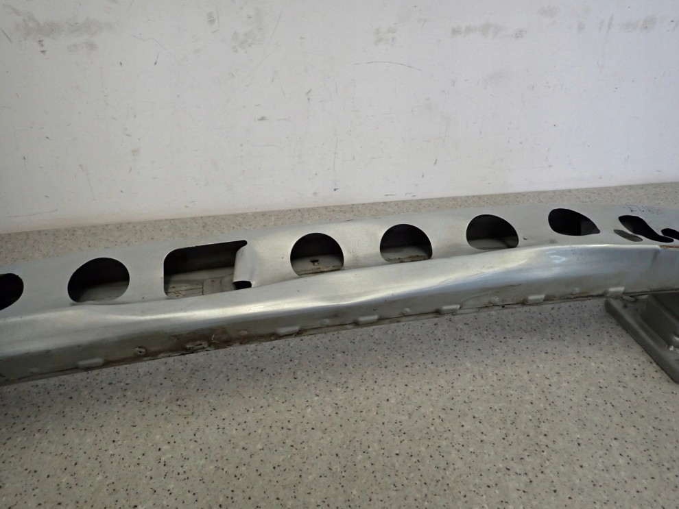 TOYOTA AYGO 05-12 BELKA ZDERZAKA PRZEDNIEGO 3/10