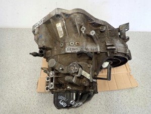 SUZUKI SX4 06- SKRZYNIA BIEGÓW 4WD 1.6 BENZYNA 9/10 MINIATURA