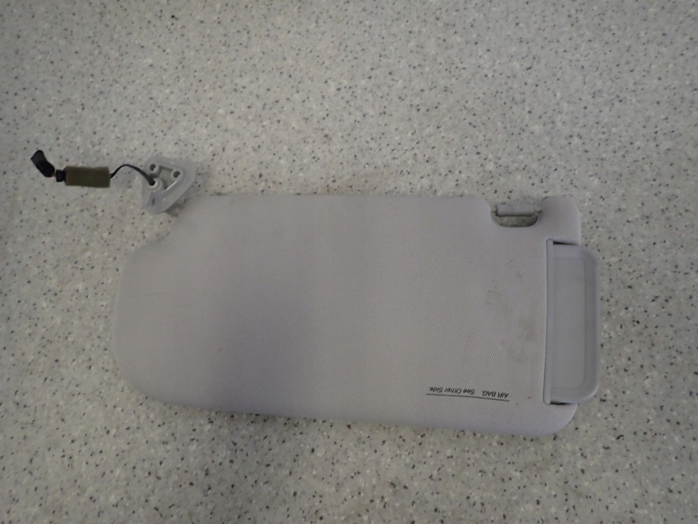 HYUNDAI TUCSON 04- DASZEK PRZECIWSŁONECZNY PRAWY 6/8