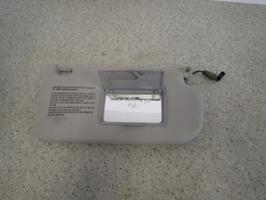 HYUNDAI TUCSON 04- DASZEK PRZECIWSŁONECZNY PRAWY 4/8 MINIATURA