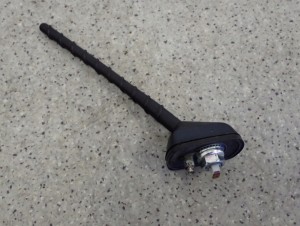 KIA CARENS III 06-11 ANTENA DACHOWA BAT PODSTAWA 3/4 MINIATURA