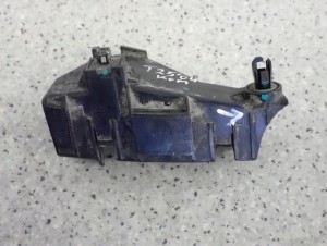 TOYOTA AVENSIS T25 02- ŚLIZG ZDERZAKA TYLNY LEWY 2/6 MINIATURA