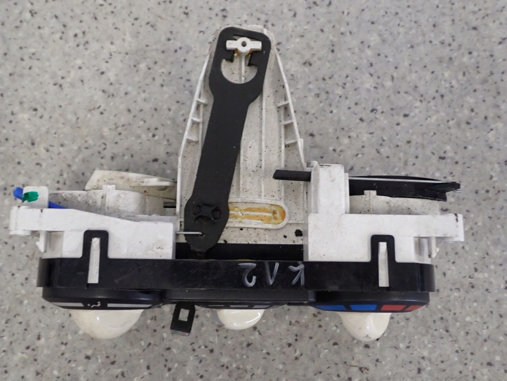 NISSAN MICRA K12 02-05 PANEL STEROWANIA NAWIEWEM 6/9