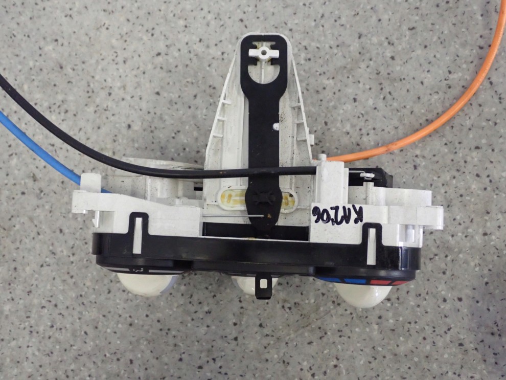NISSAN MICRA K12 06-10 PANEL STEROWANIA NAWIEWEM 5/8