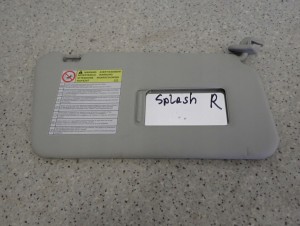 SUZUKI SPLASH 08-14 DASZEK PRZECIWSŁONECZNY PRAWY 4/7 MINIATURA