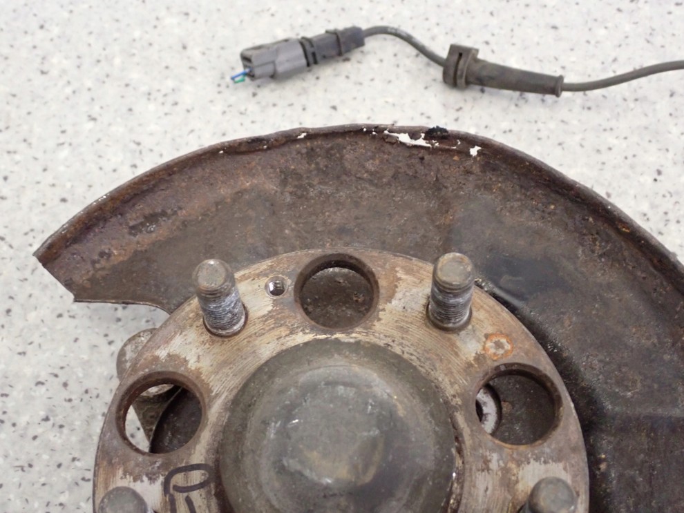 HONDA CIVIC UFO VIII 06- PIASTA OSŁONA TARCZY CZUJNIK TYLNA PRAWA 2/6