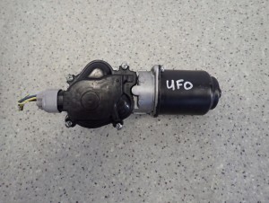 HONDA CIVIC VIII UFO 06- SILNICZEK WYCIERACZEK PRZÓD EUROPA