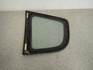 HONDA JAZZ II 02-08 SZYBA TYLNA PRAWA KAROSERYJNA 2/4 MINIATURA