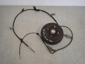 SUZUKI SWIFT JP JS 04-09 PIASTA BĘBEN HAMULCOWY TYLNY PRAWY 2/6 MINIATURA