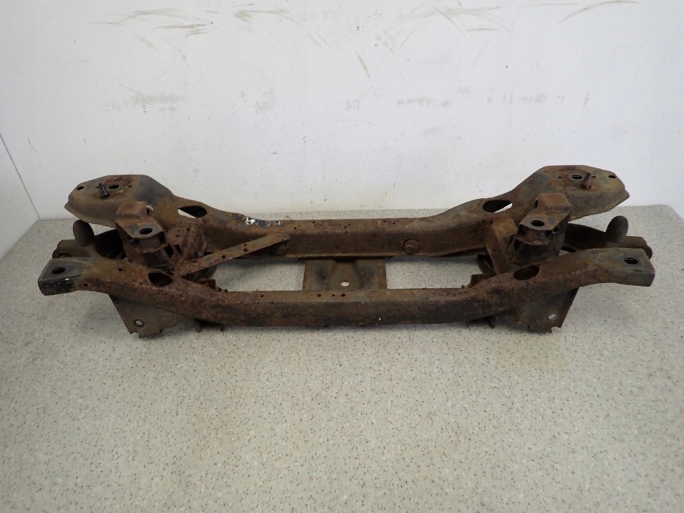 MAZDA 5 CR 2005 - 2010 BELKA ZAWIESZENIA TYŁ 2/9