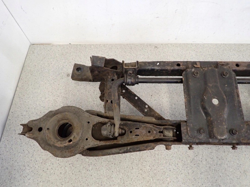 MAZDA 5 CR 2005 - 2010 BELKA ZAWIESZENIA TYŁ 7/9