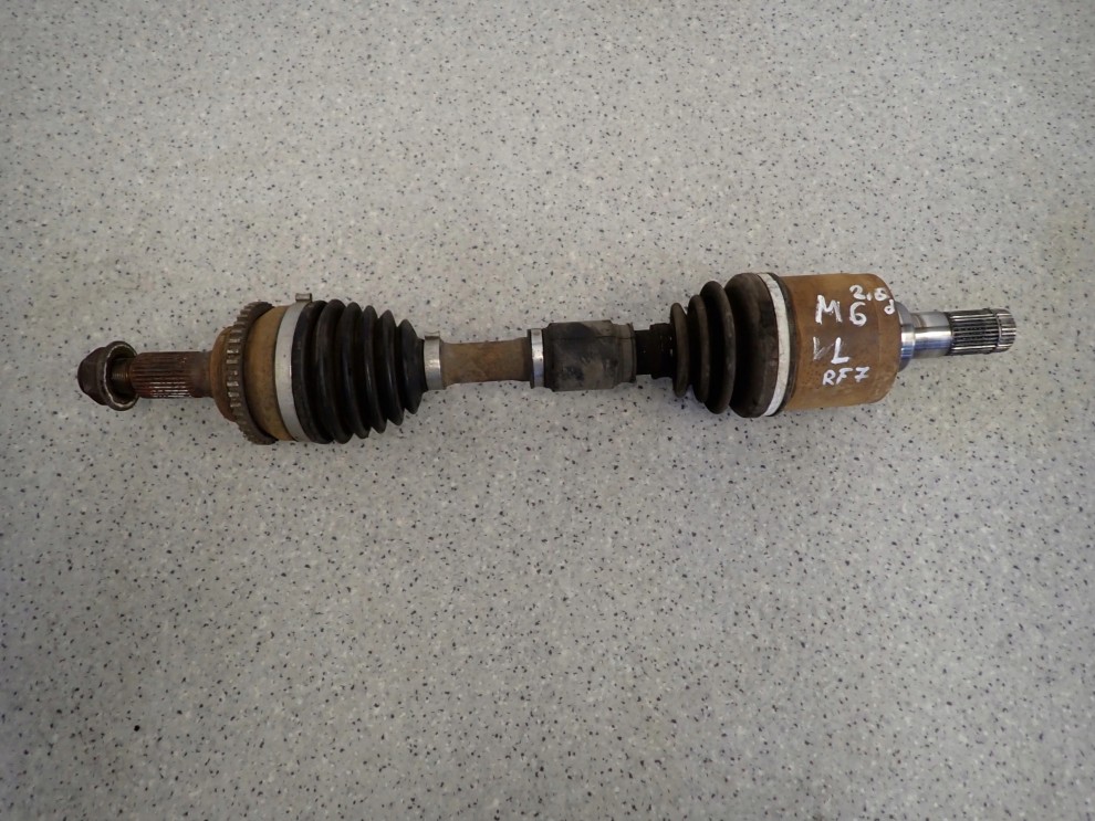 MAZDA 6 05-07 2.0 TD RF7 PÓŁOŚ LEWA 1/4