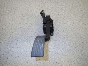 KIA PICANTO 04-11 PEDAŁ GAZU POTENCJOMETR CRDI 2/5 MINIATURA