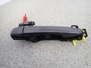 TOYOTA VERSO 09-13 KLAMKA DRZWI TYLNA PRAWA 1G3 4/7 MINIATURA