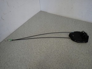 TOYOTA VERSO 09-13 ZAMEK DRZWI TYLNY PRAWY