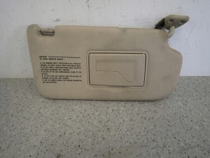 HYUNDAI TUCSON 04- DASZEK PRZECIWSŁONECZNY PRAWY