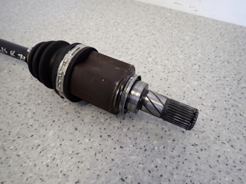 NISSAN MICRA K13 1.2i MANUAL 10- PÓŁOŚ PRZEDNIA PRAWA 3/6