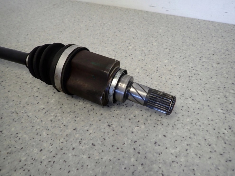 NISSAN MICRA K13 1.2i MANUAL 10- PÓŁOŚ PRZEDNIA PRAWA 6/6