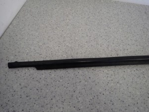 TOYOTA VERSO 09-13 LISTWA ZGARNIAJĄCA SZYBY TYLNA PRAWA 2/8 MINIATURA