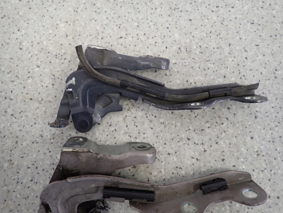 KIA CEED HATCHBACK KOMBI 07-12 ZAWIAS MASKI PRAWY 8/8