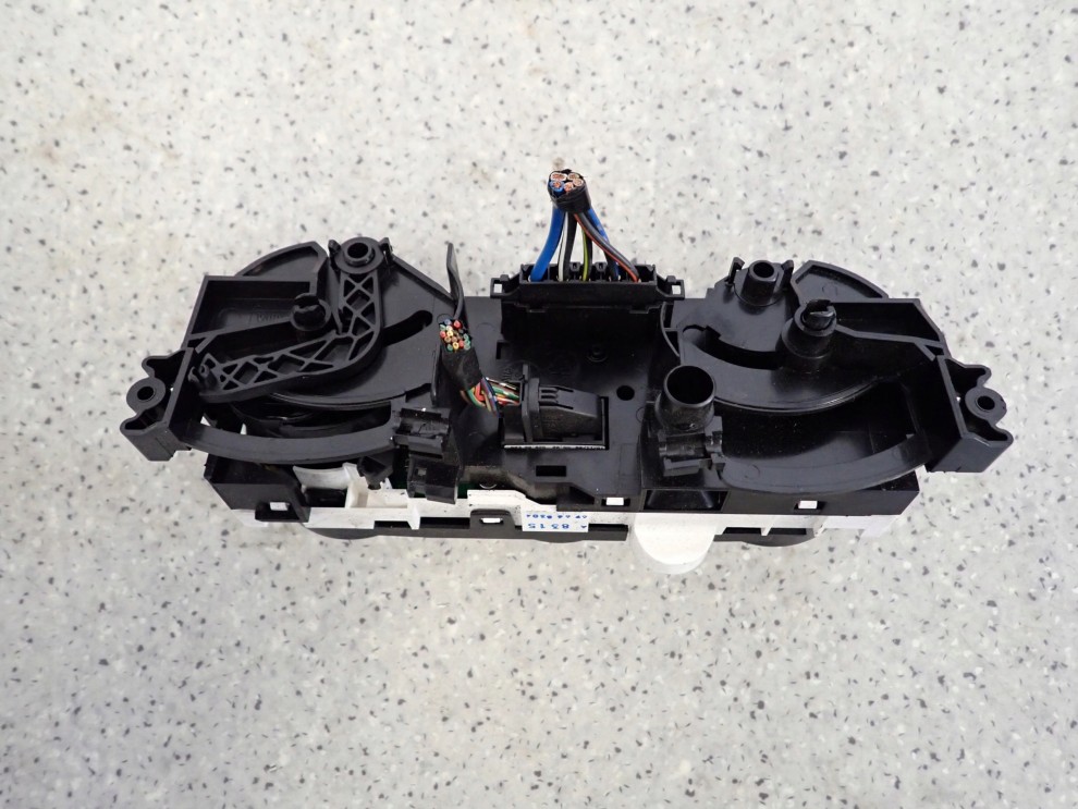 MITSUBISHI COLT 09-12 PANEL STEROWANIA NAWIEWEM 4/4