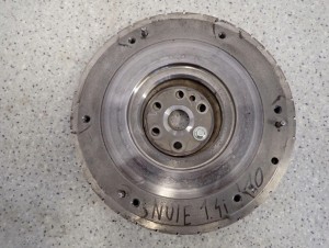 NISSAN NOTE E11 1.4i 06-12 KOŁO ZAMACHOWE