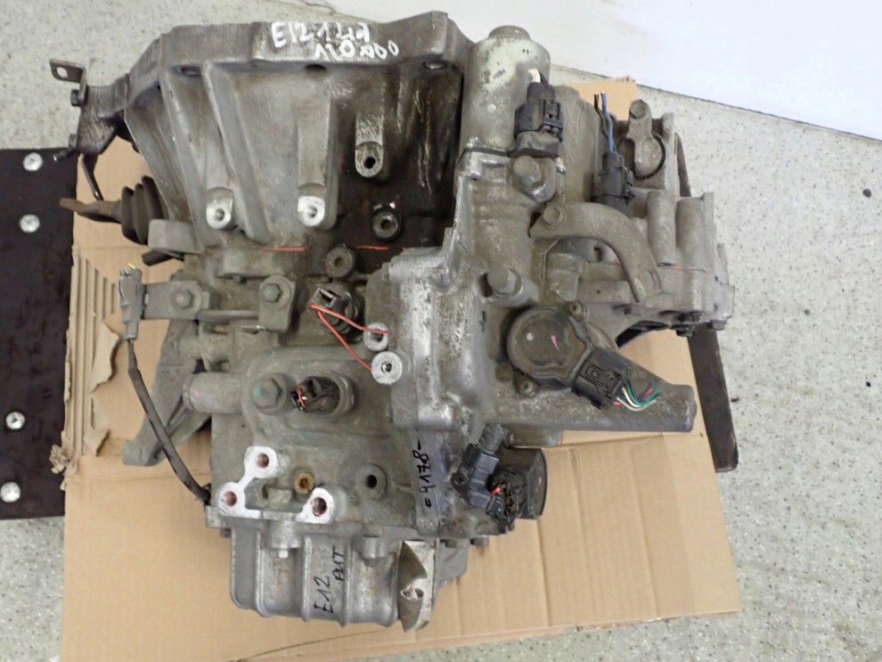 TOYOTA COROLLA E12 1.4 D4D 04- SKRZYNIA BIEGÓW PÓŁ-AUTOMAT 7/11